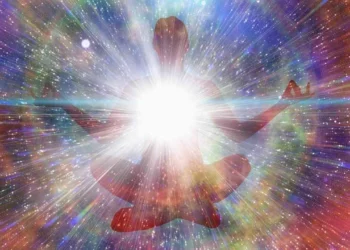 Fascinating White Aura Meaning and Its Significance